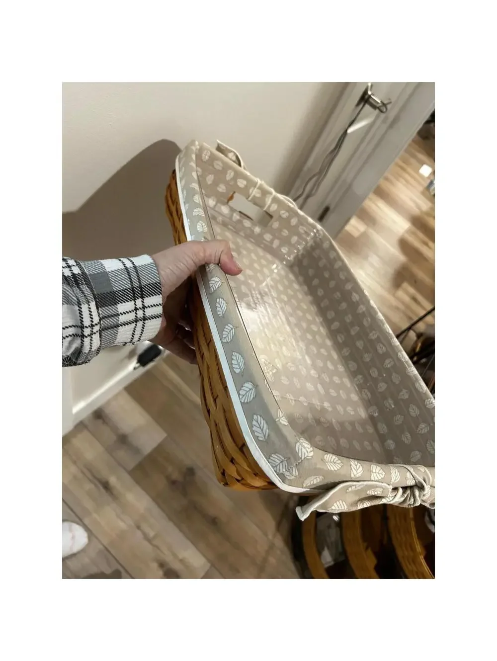 Longaberger hostess serving